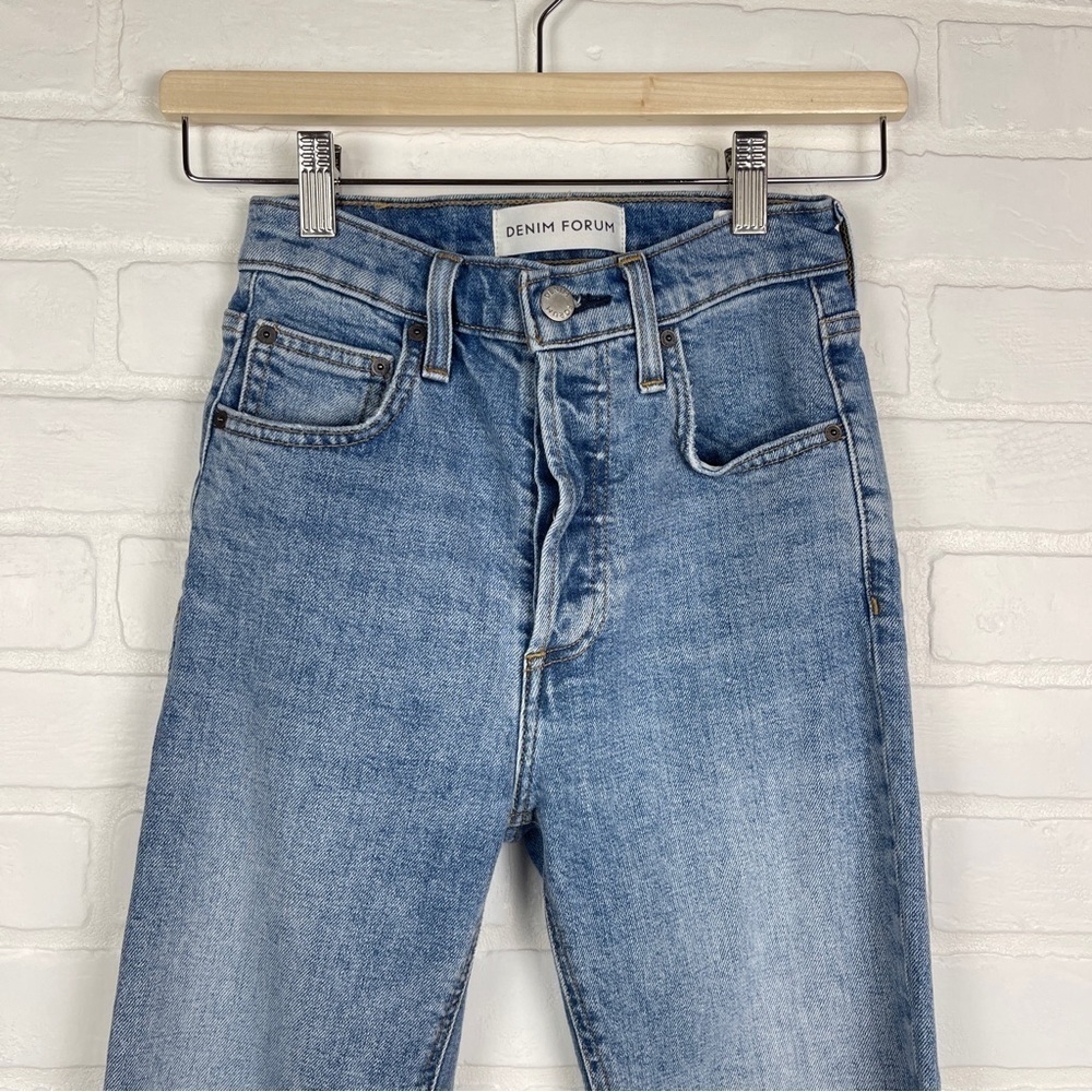Aritzia Denim Forum The Yoko High Rise Slim High-waisted slim jeans blue 24 - Picture 4 of 12